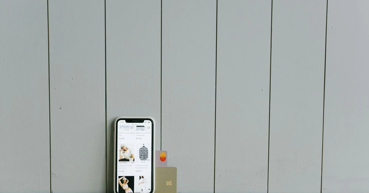 TikTok Creator Card x Visa : carte de débit pour créateurs UK 2026