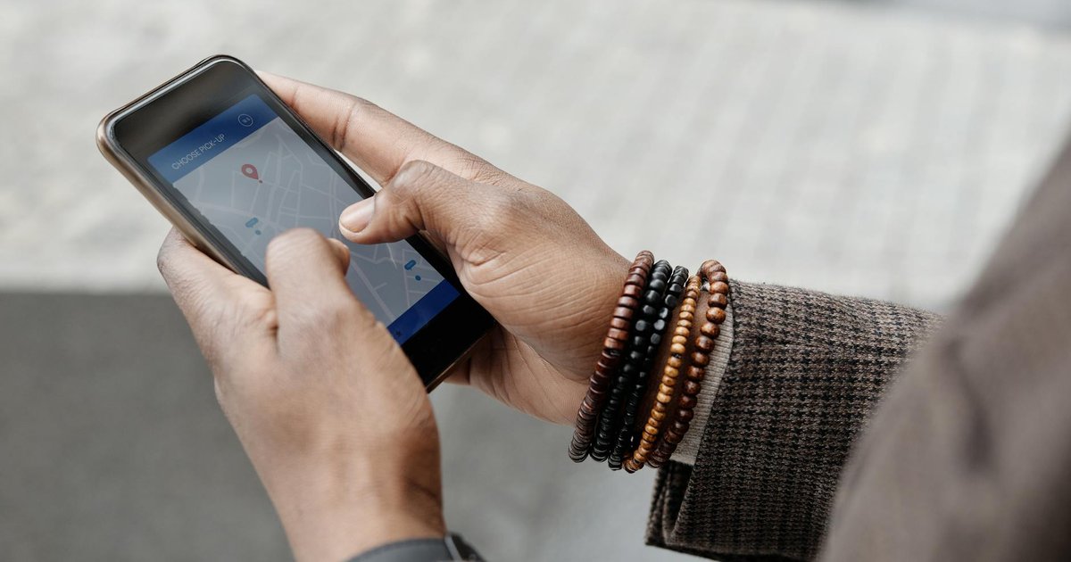 Décryptage du flux TikTok Nearby et son impact sur les marques locales en France